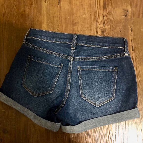 Dark Wash Boyfriend Denim Shorts - Picture 2 of 3